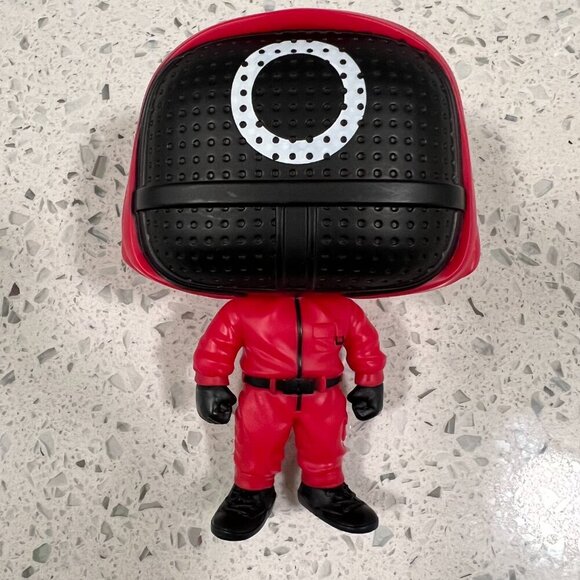 FUNKO POP Squid Games Character | Masked Worker, Circle #1226 | 3.75" Tall - Picture 3 of 7